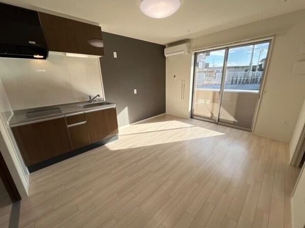 ジュルズールーの物件内観写真